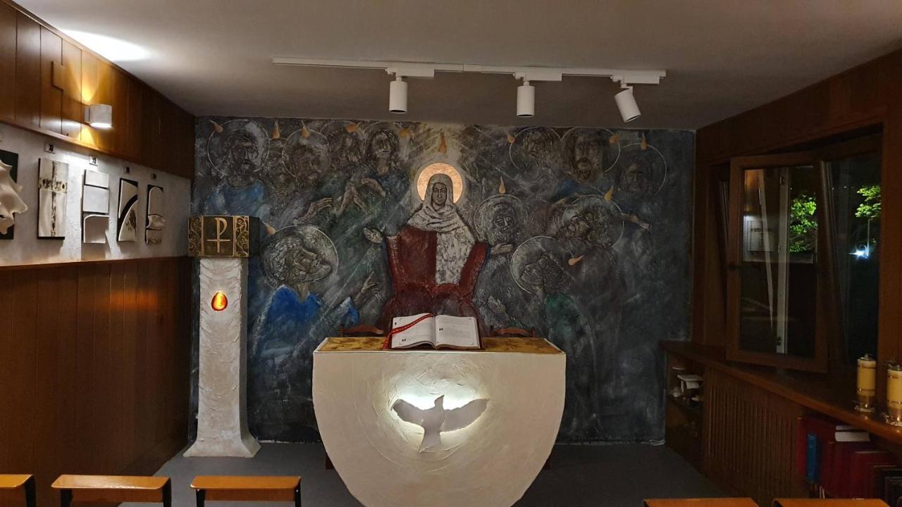 Wieczernik Dom Rekolekcyjny Ksiezy Pallotynow Свента-Катажина Экстерьер фото